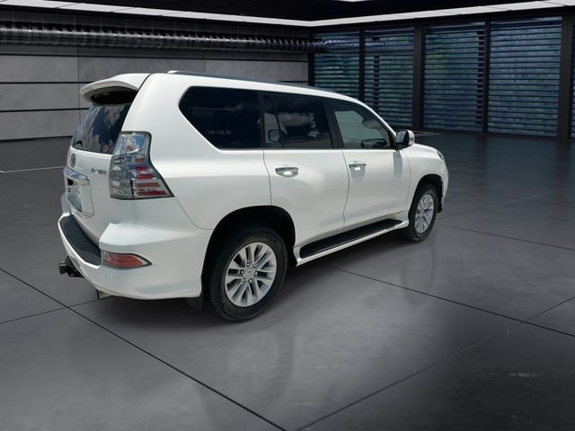 Certified Used 2023 EMINENT WHITE PEARL Lexus 460 image 8