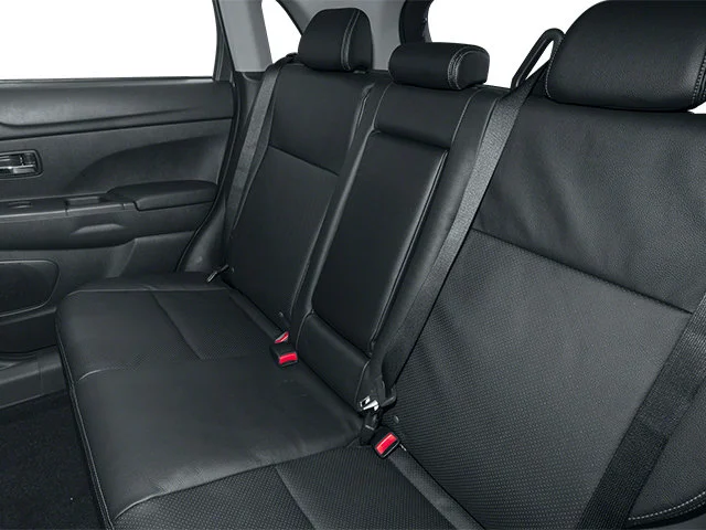 Used 2014  Mitsubishi ES image 14