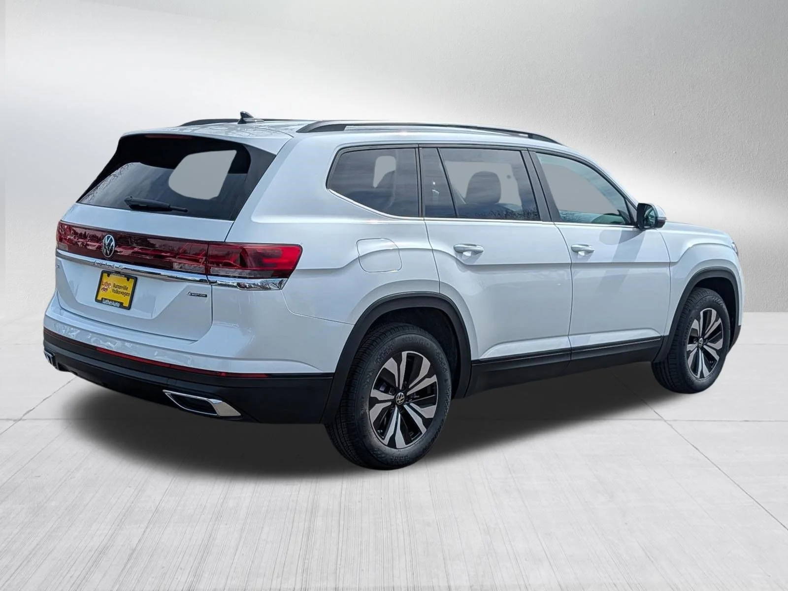 New 2026 Opal White Pearl Volkswagen 2.0T SE image 4