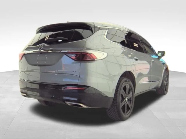 Used 2023  Buick Essence image 14