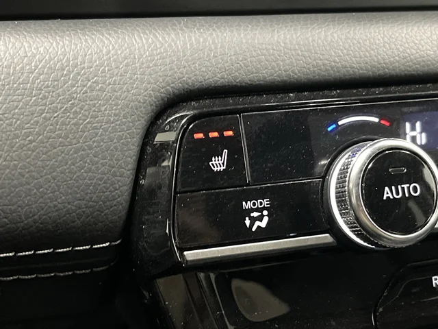 Used 2023 Crystal Black Pearl Honda Touring image 8