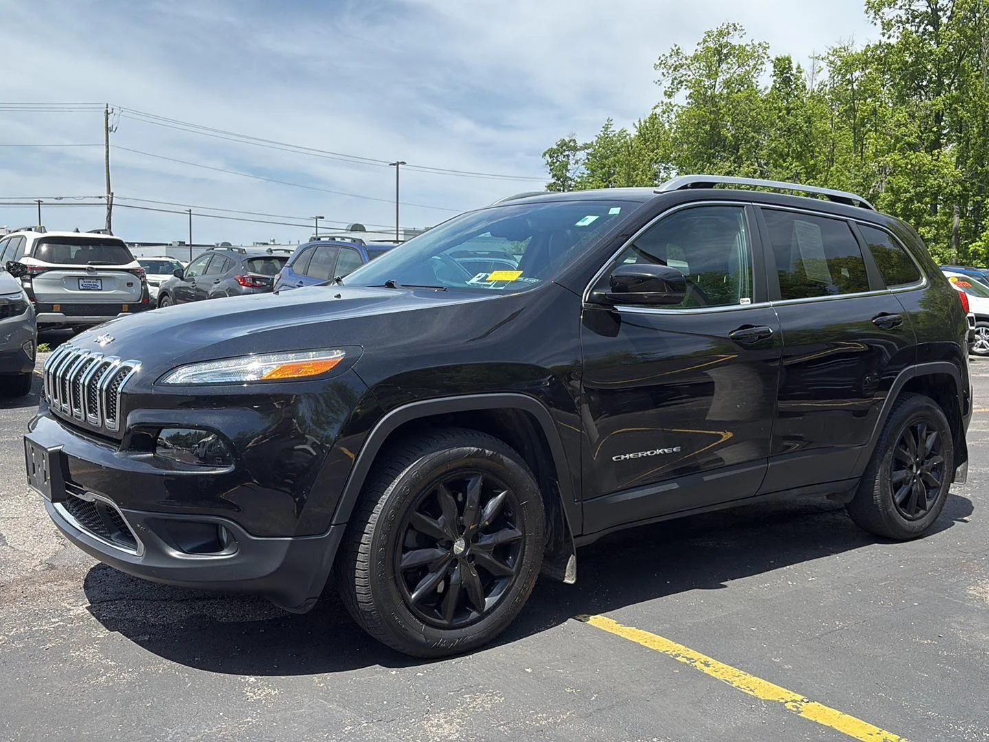 Used 2016 Brilliant Black Crystal Pearlcoat Jeep Limited image 15