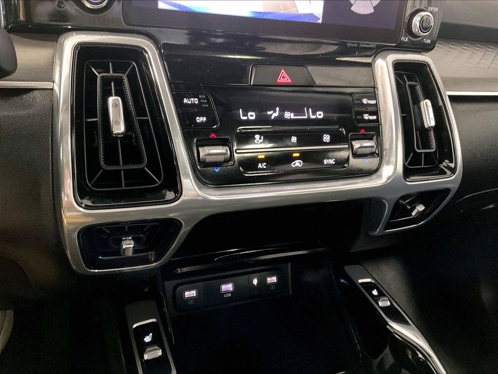 Used 2023 Blue Kia SX image 27
