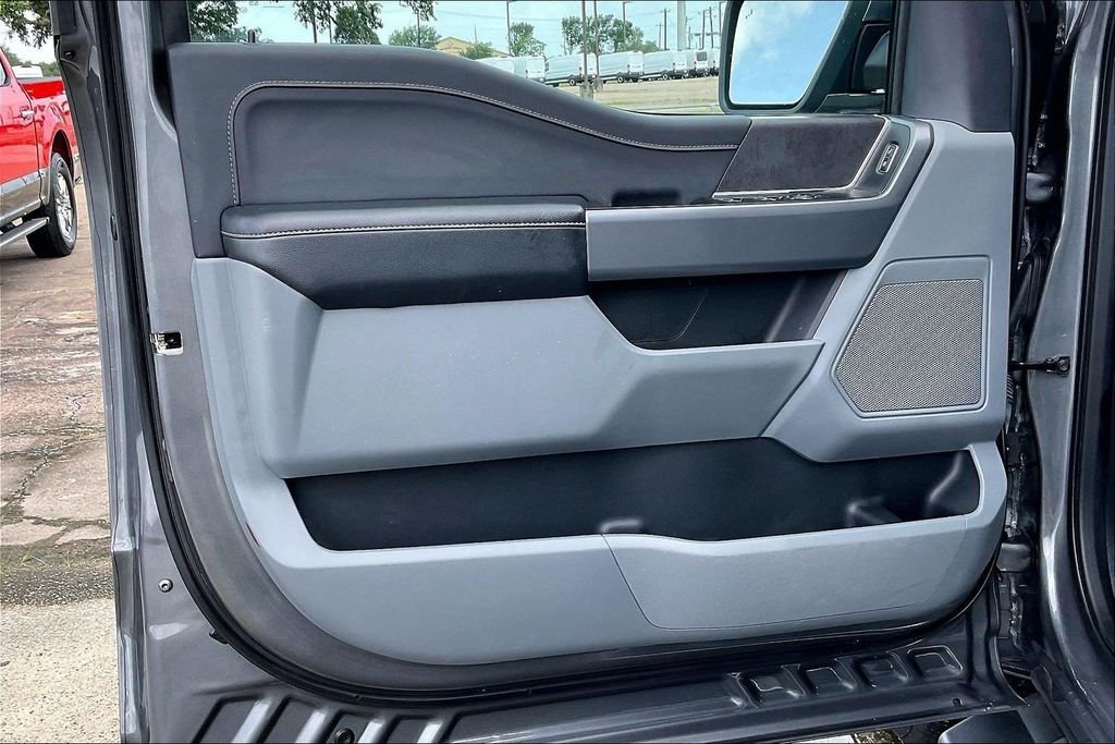 Used 2024 Gray Ford XLT image 17