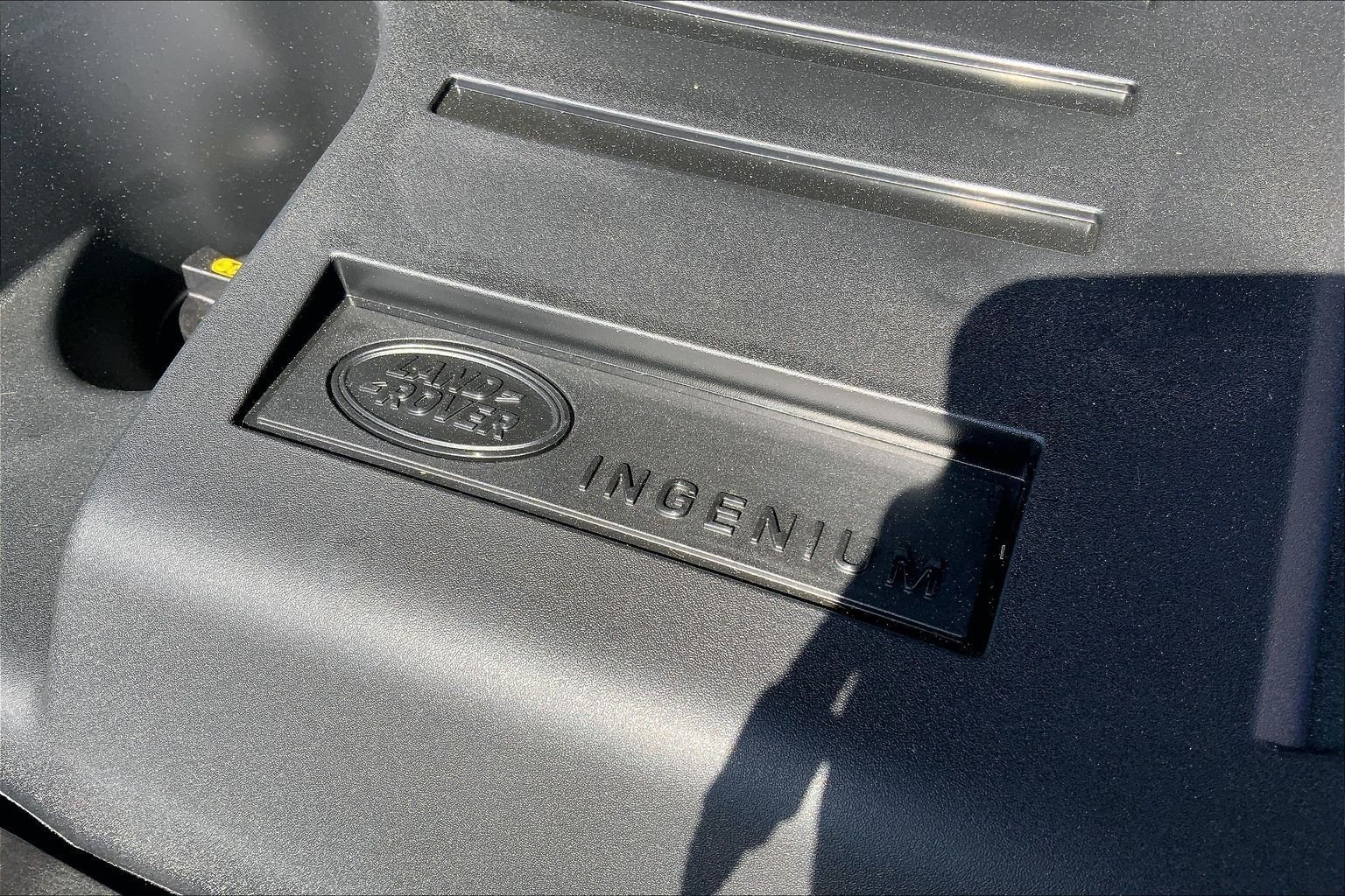 New 2026 Borasco Grey LAND ROVER X-Dynamic SE image 17