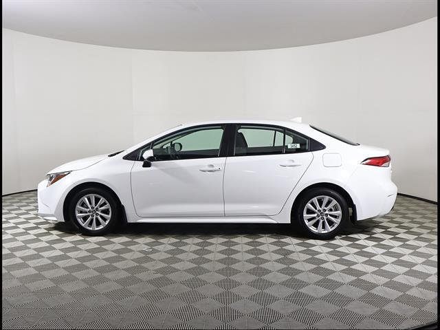 Certified Used 2026 ICE CAP Toyota  image 3