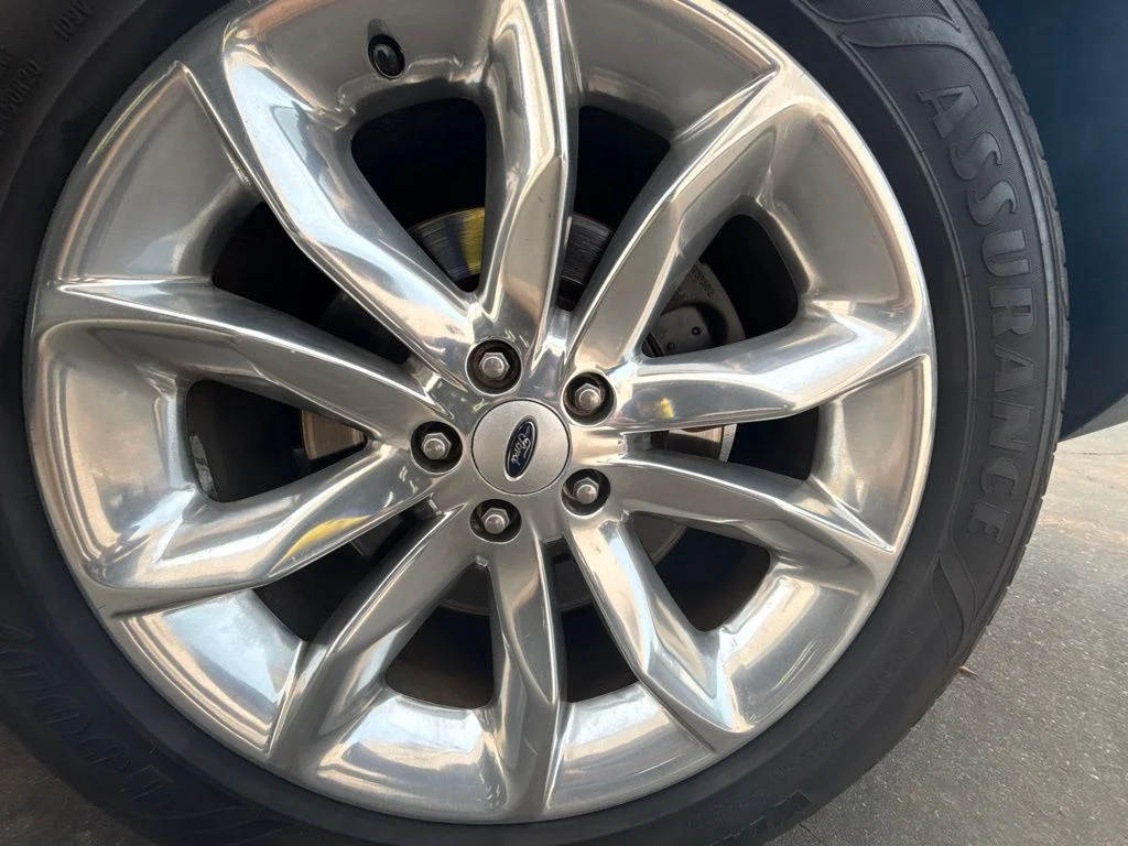 Used 2013 Black Ford Limited image 26