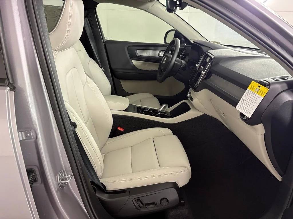 New 2026 Aurora Blue Volvo Ultra image 46