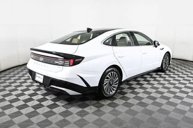 2025 Hyundai Sonata Hybrid Limited - Photo 32