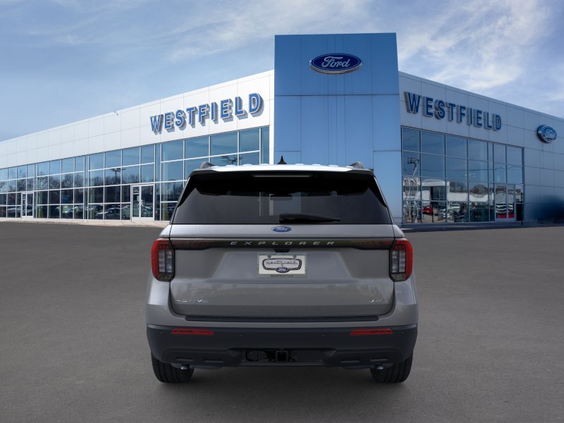 New 2026 Carbonized Gray Metallic Ford Active image 5