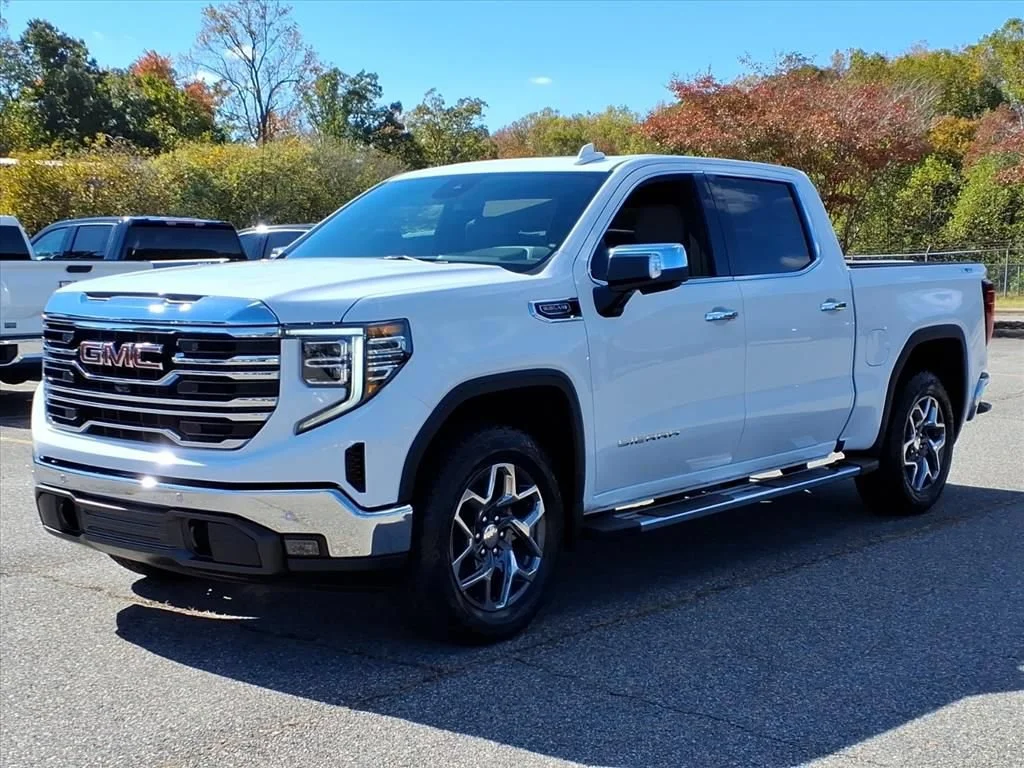2026 GMC Sierra 1500 SLT - Photo 33