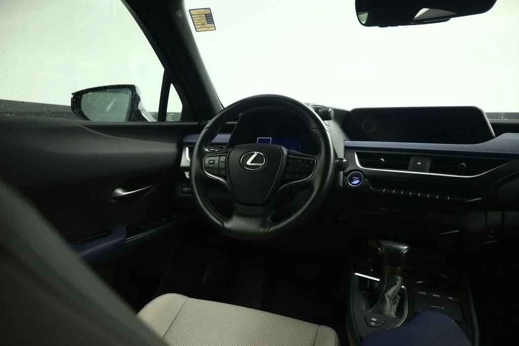Used 2021 Blue Lexus 250h Base image 39