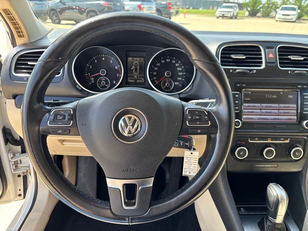 Used 2013 Candy White Volkswagen 2.5L SE image 21