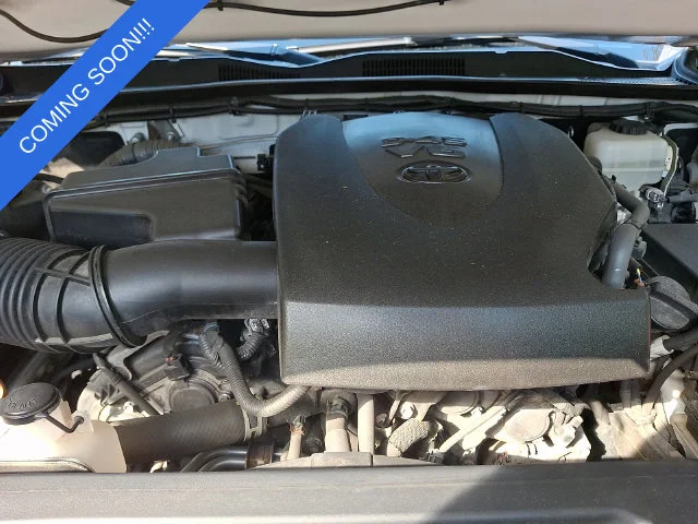 Used 2017 White Toyota TRD Off-Road image 32