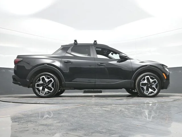 Used 2023 Black Hyundai Limited image 24