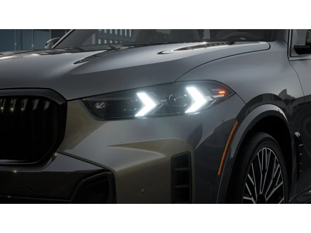 New 2026 Dravit Grey Metallic BMW xDrive40i image 6
