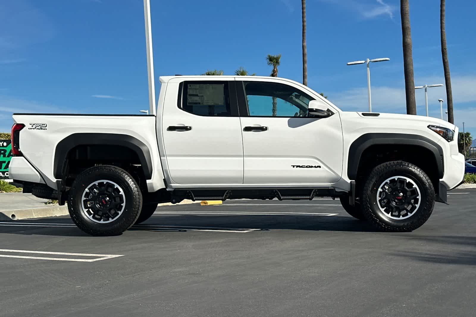 2026 Toyota Tacoma TRD Off Road - Photo 3