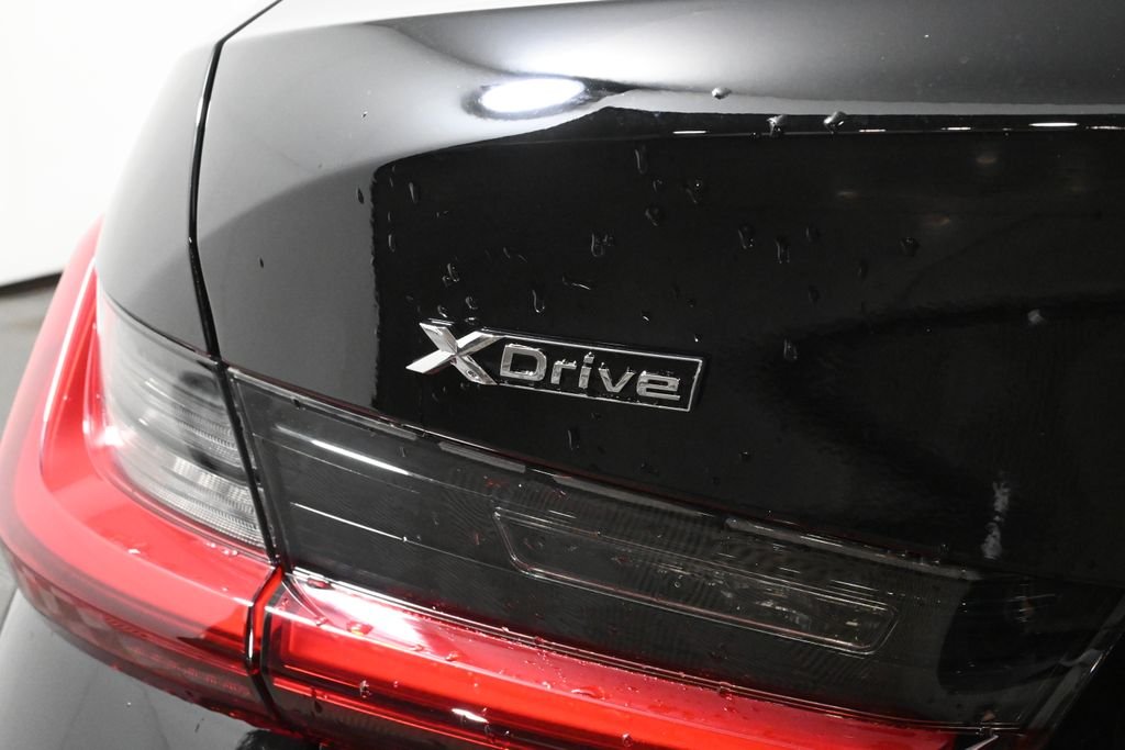 New 2026 Jet Black BMW 330i xDrive image 39