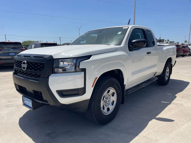 2025 Nissan Frontier S