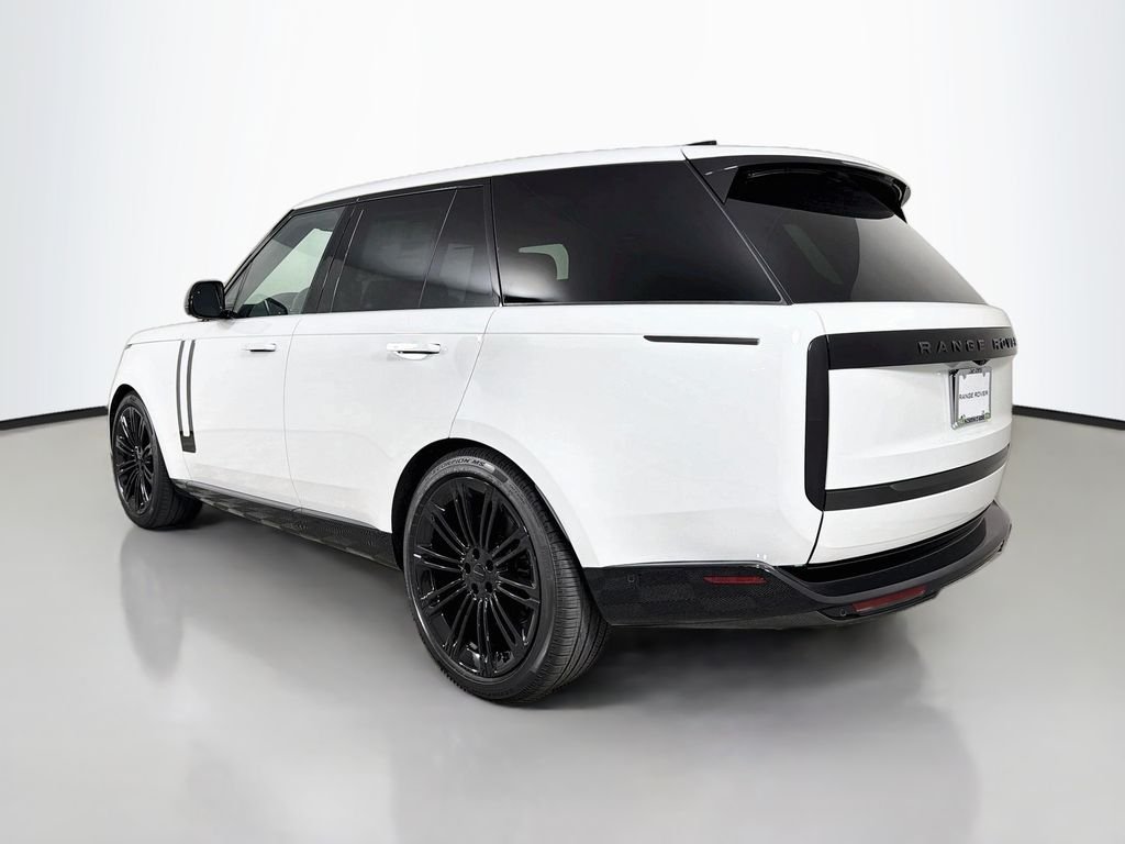 New 2026 Fuji White Land Rover SE image 7