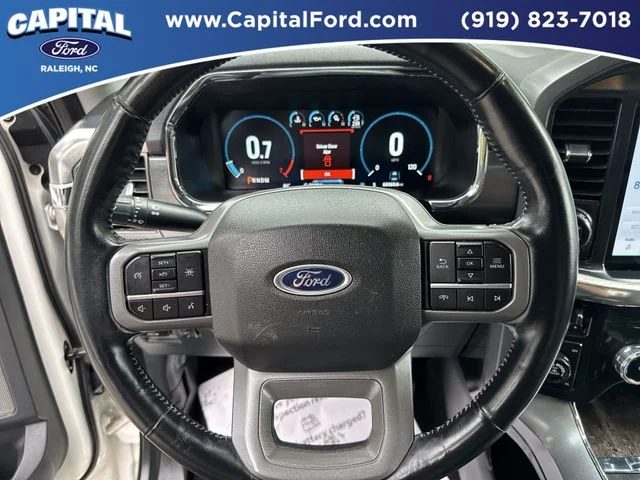 Used 2022 White Ford Lariat image 24
