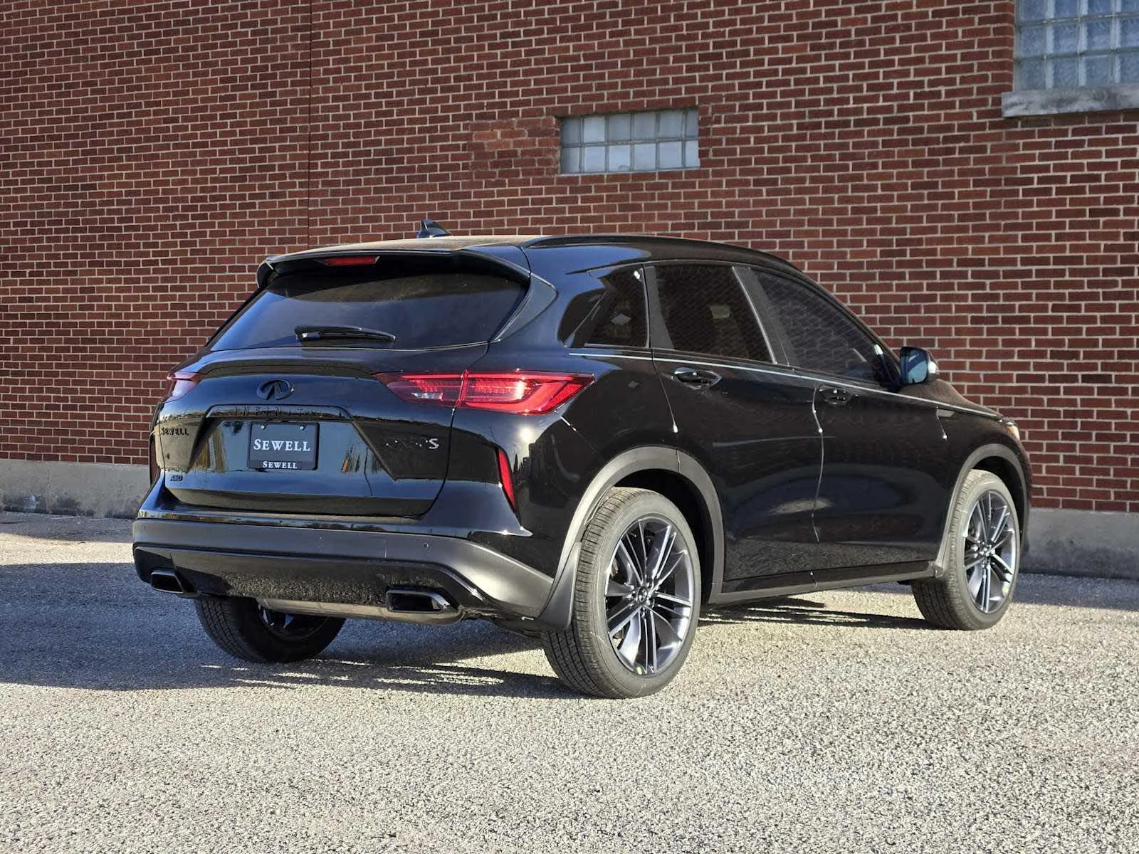 Certified Used 2025 Black Obsidian INFINITI SPORT image 4