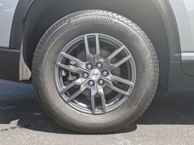 Used 2025 Sterling Metallic GMC Elevation image 12