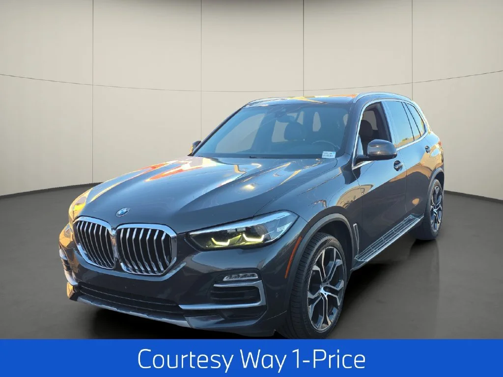 Used 2020 Gray BMW sDrive40i image 5