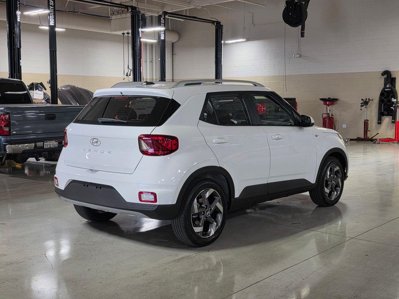 New 2026 Lunar White Hyundai SEL image 7