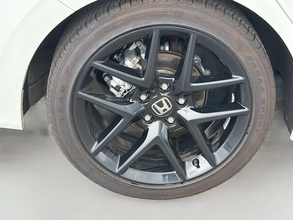 Used 2025 Platinum White Honda Sport image 5