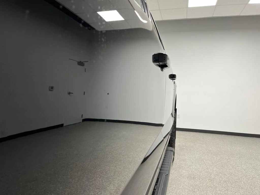 Used 2023 Black Ford XLT image 13