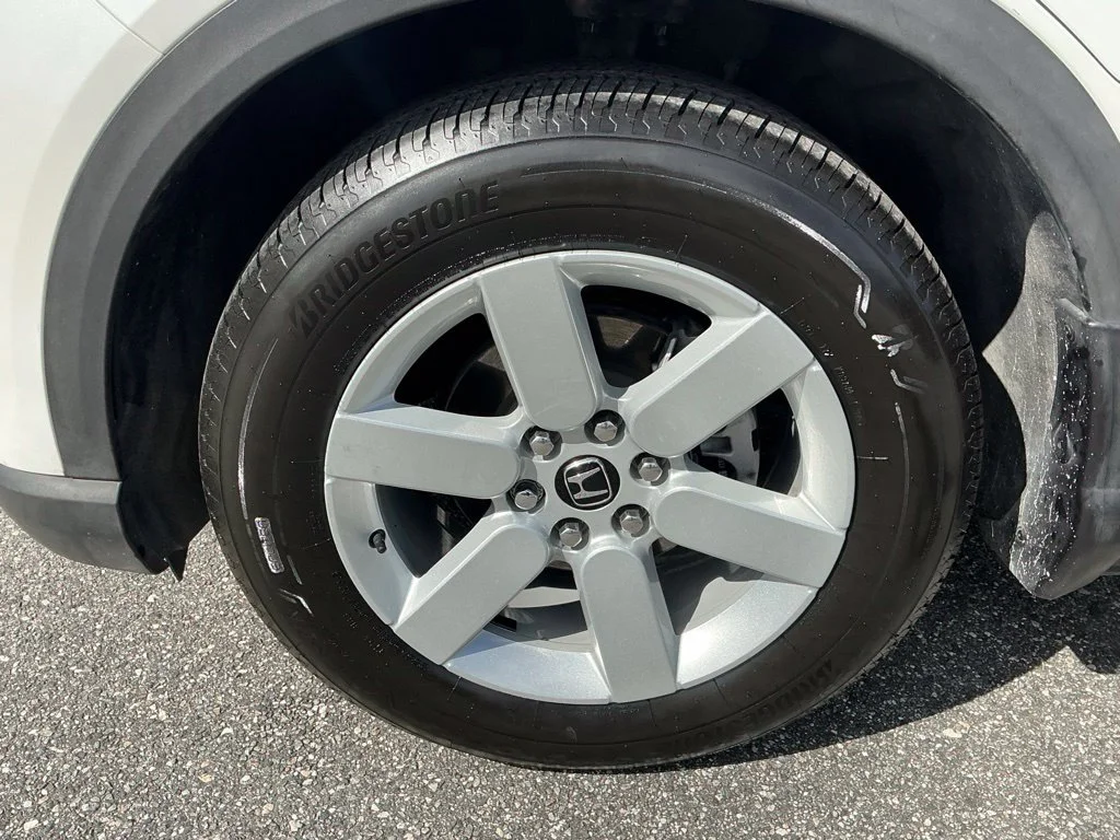 Used 2024  Honda EX image 22