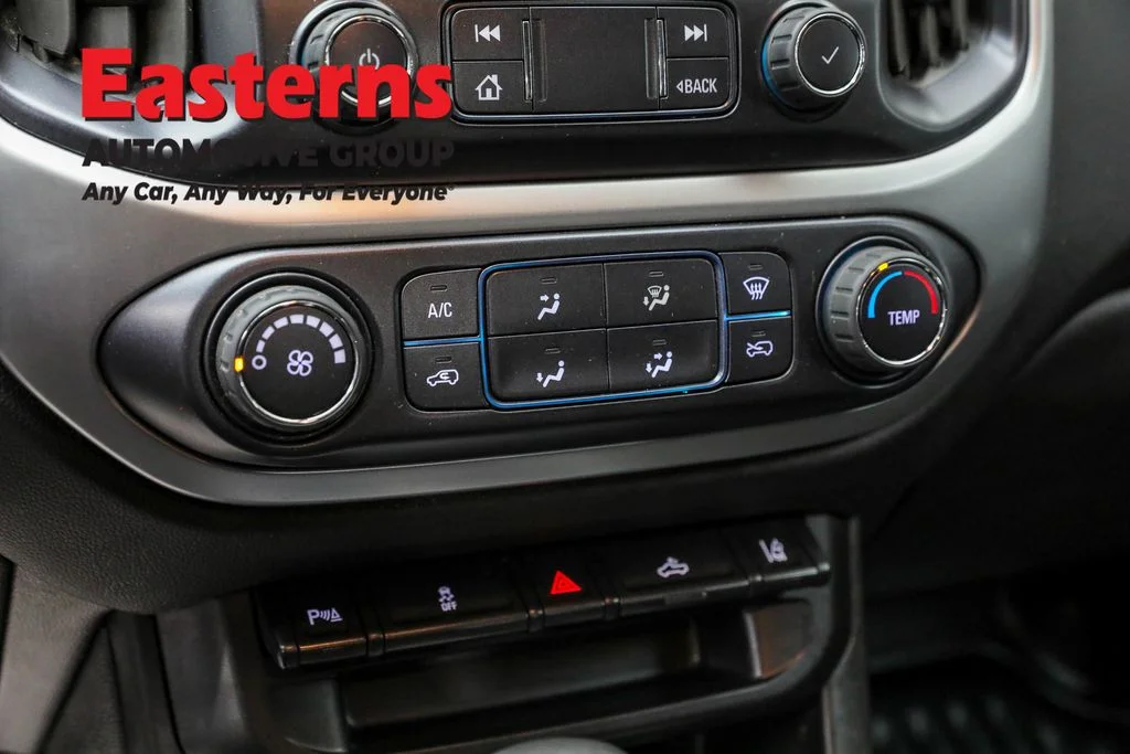 Used 2022 Black Chevrolet LT image 20