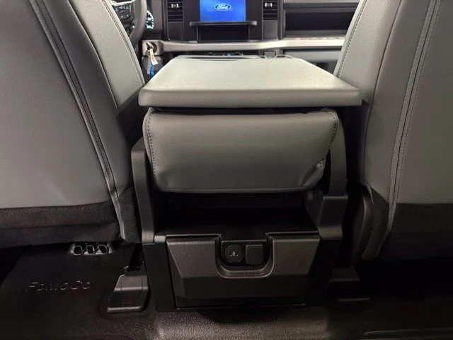 New 2026 Oxford White Ford F-350® XL image 41