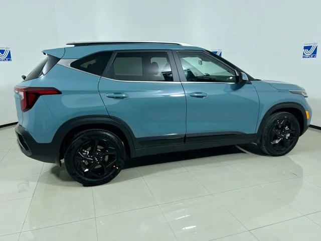 New 2026 Pluton Blue Kia EX image 8