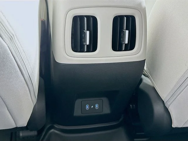 New 2026 Hyundai TUCSON SEL