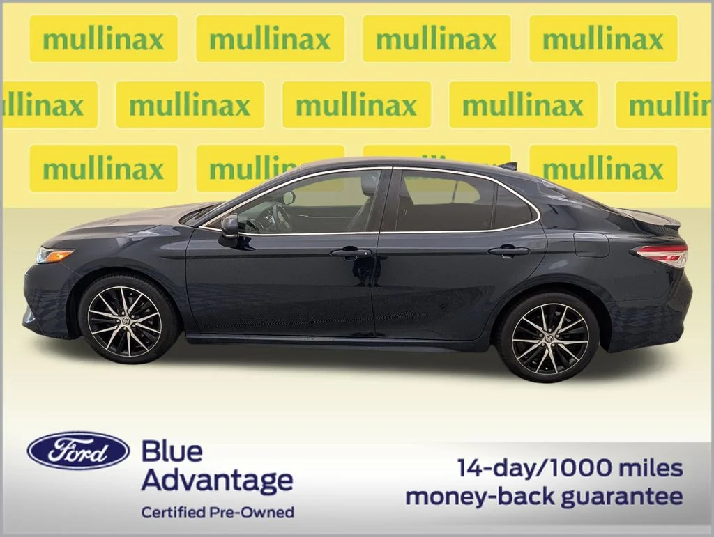 Certified Used 2020 Blue Toyota SE image 10