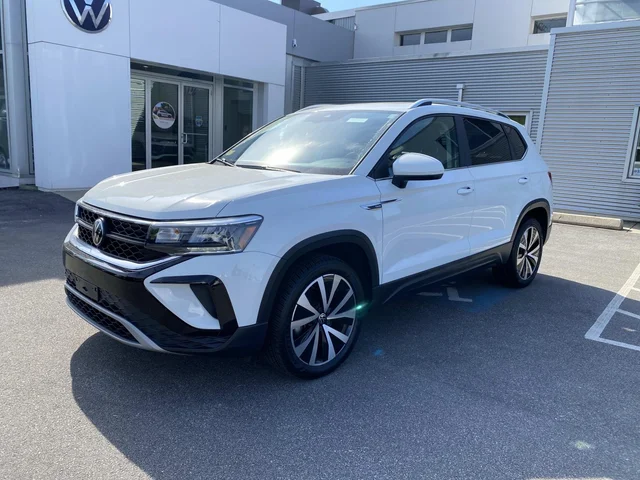 2023 Volkswagen Taos SE FWD
