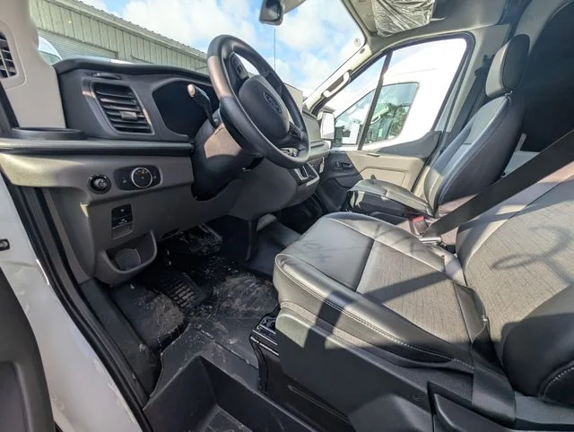 New 2026 White Ford Base image 7