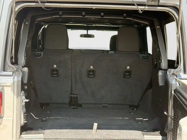 Used 2021 Gray Jeep Unlimited Sport S image 12