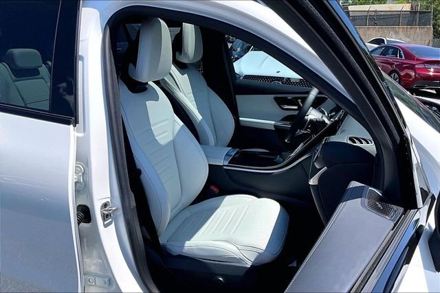 Certified Used 2024 White Mercedes-Benz GLC 300 image 7