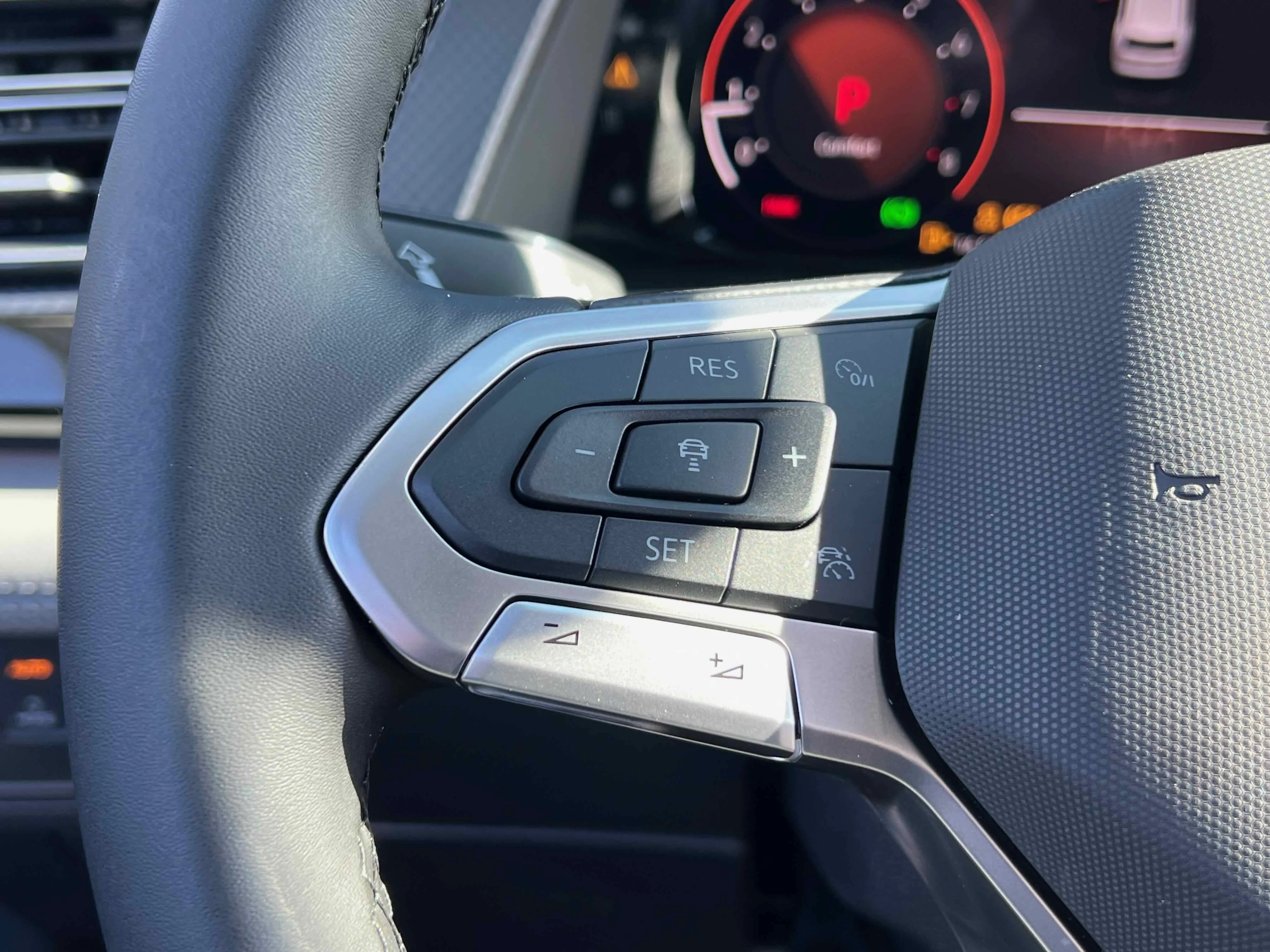 New 2026 Gray Volkswagen 2.0T Peak Edition image 35