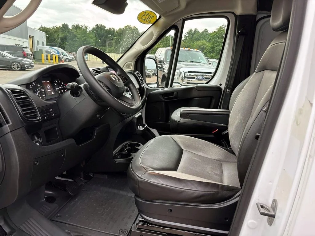 Used 2025 Bright White Clearcoat Ram  image 8