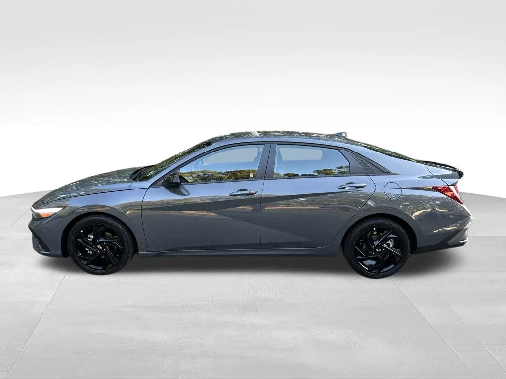 Certified Used 2026 Gray Hyundai SEL Sport image 2