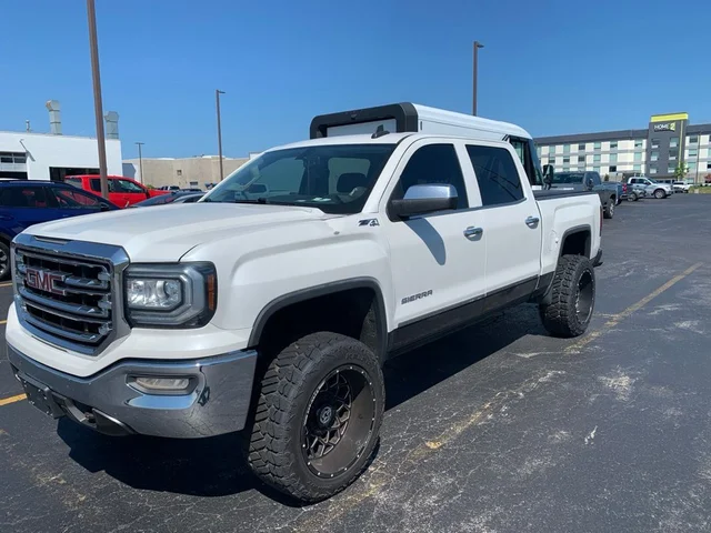 2017 GMC Sierra 1500 SLT
