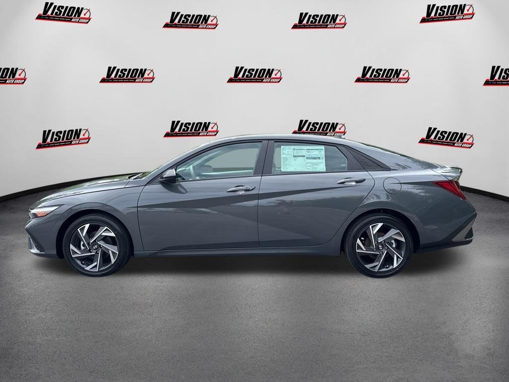 2025 Hyundai Elantra Blue - Photo 8
