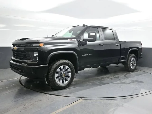 2026 Chevrolet Silverado 2500 HD 2026 Chevrolet Silverado 2500 HD Custom Crew Cab