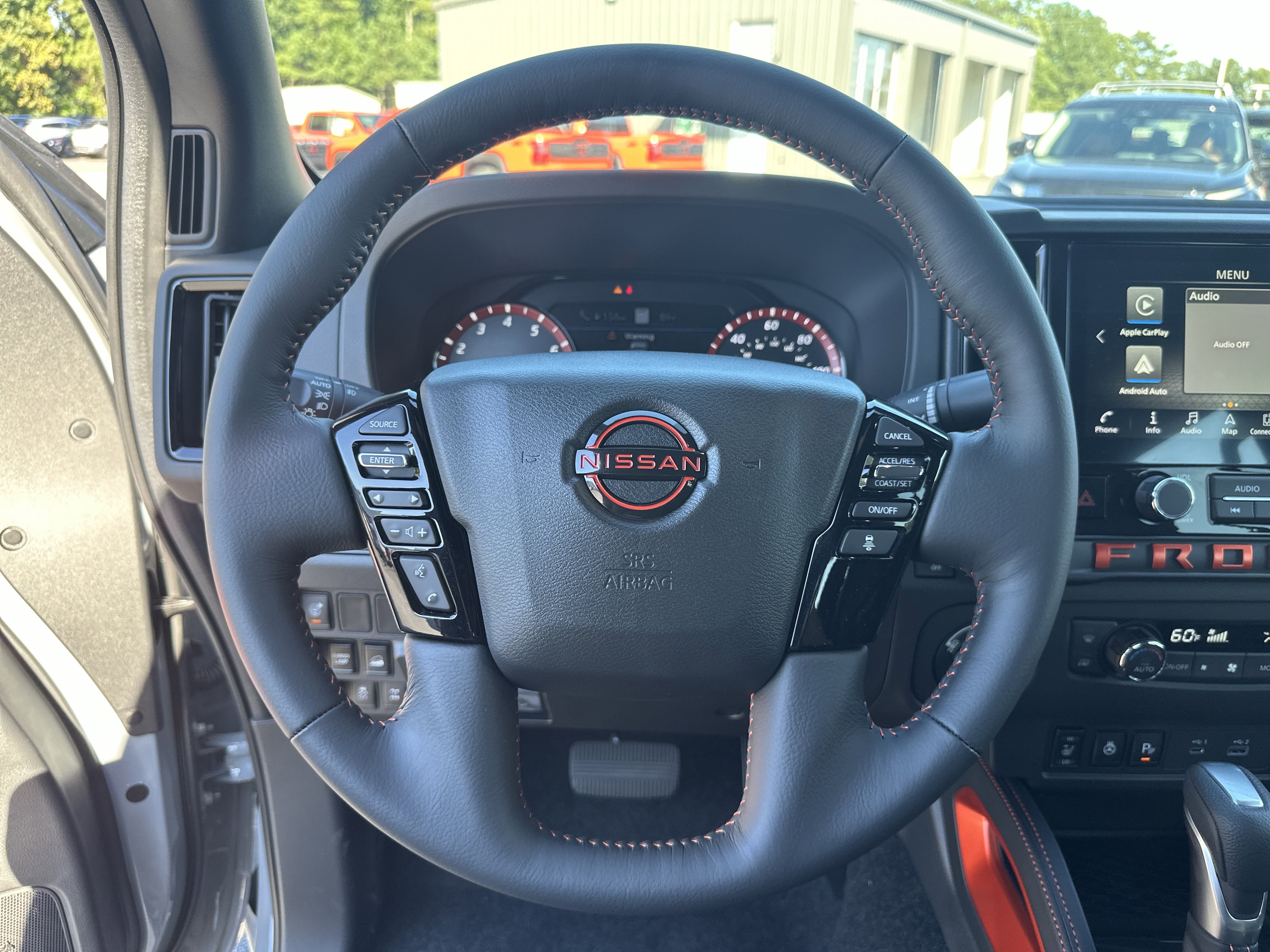 2025 Nissan Frontier PRO-4X - Photo 31