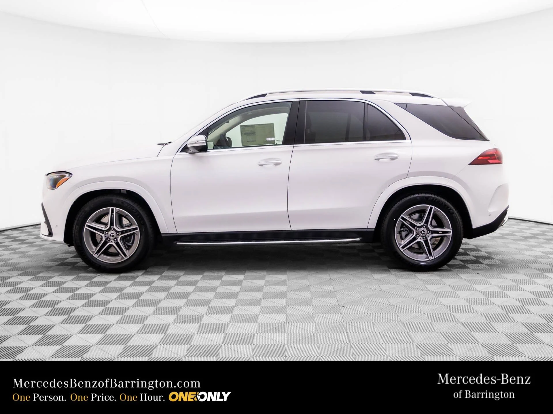 New 2026 White Mercedes-Benz GLE 450 image 2
