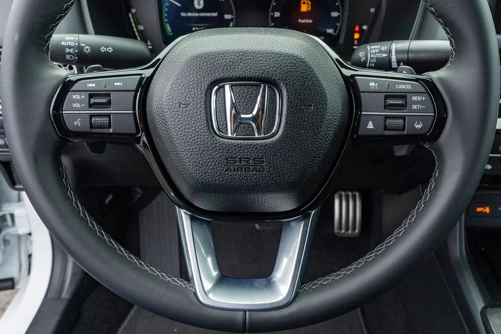 New 2026 Platinum White Pearl Honda Sport Touring image 24